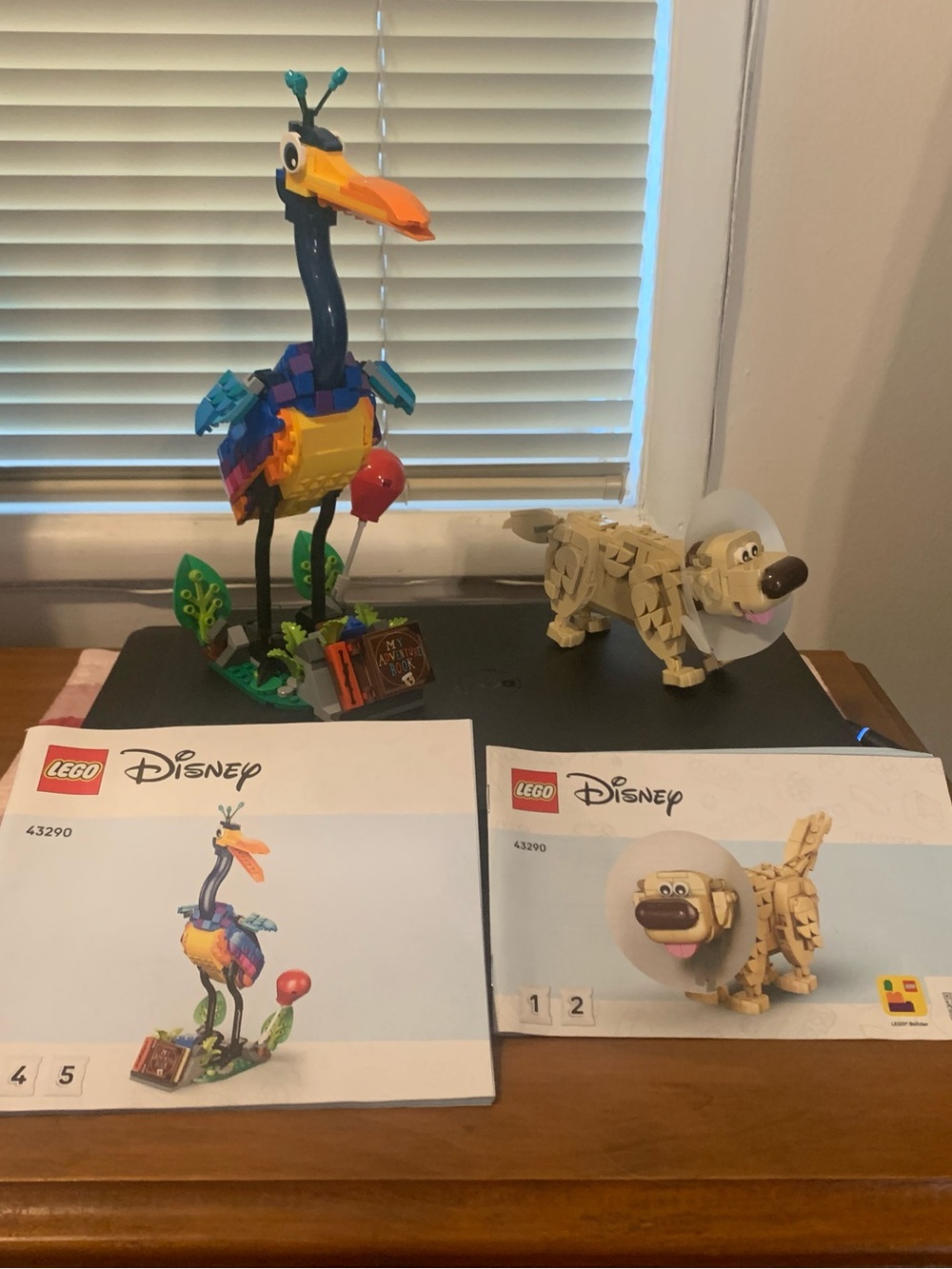 Disney Kevin and Tan Dug LEGO Bird & Dog Set